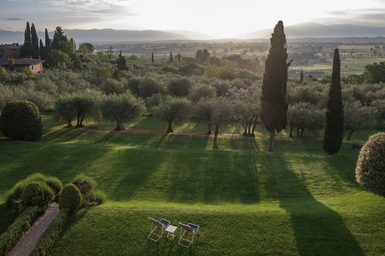 ***** Resort Fontelunga Hotel & Villas Pozzo  Italië
